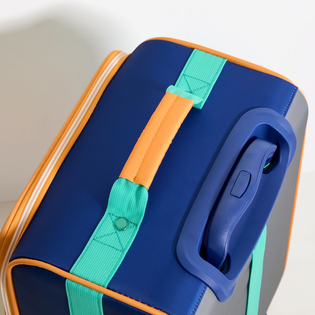 Bon Voyage Kids Soft side Carry-On Luggage