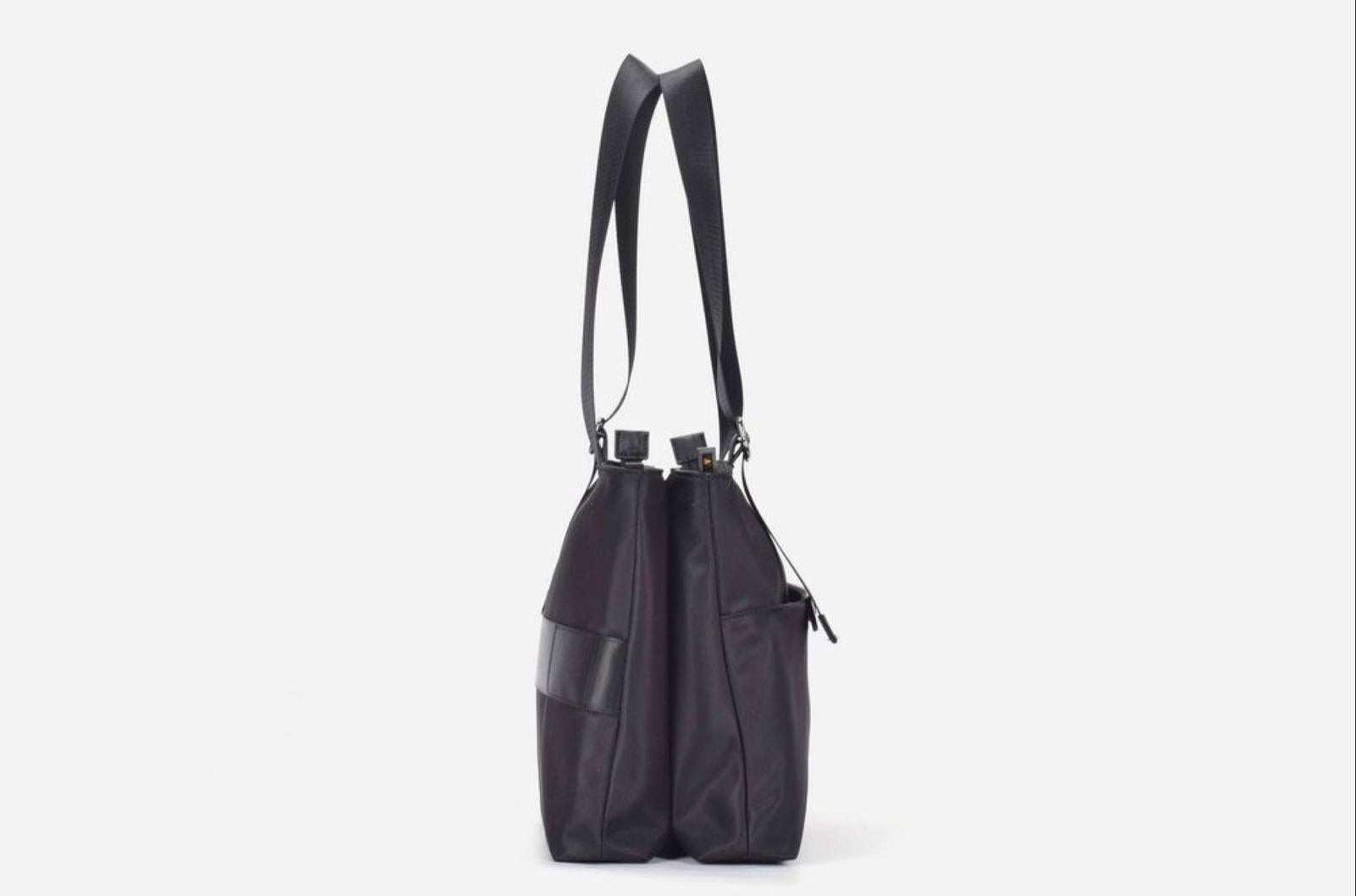 TRVL Tote Bag